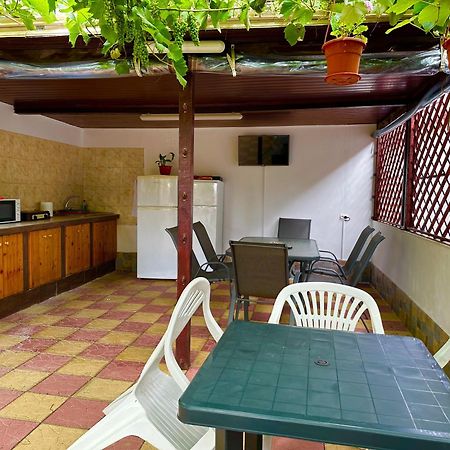 Casa Duminica Apartment 2 ไม ภายนอก รูปภาพ